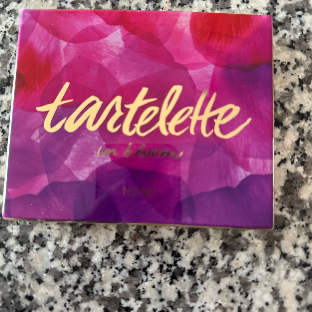Tarte In Bloom Eyeshadow Palette